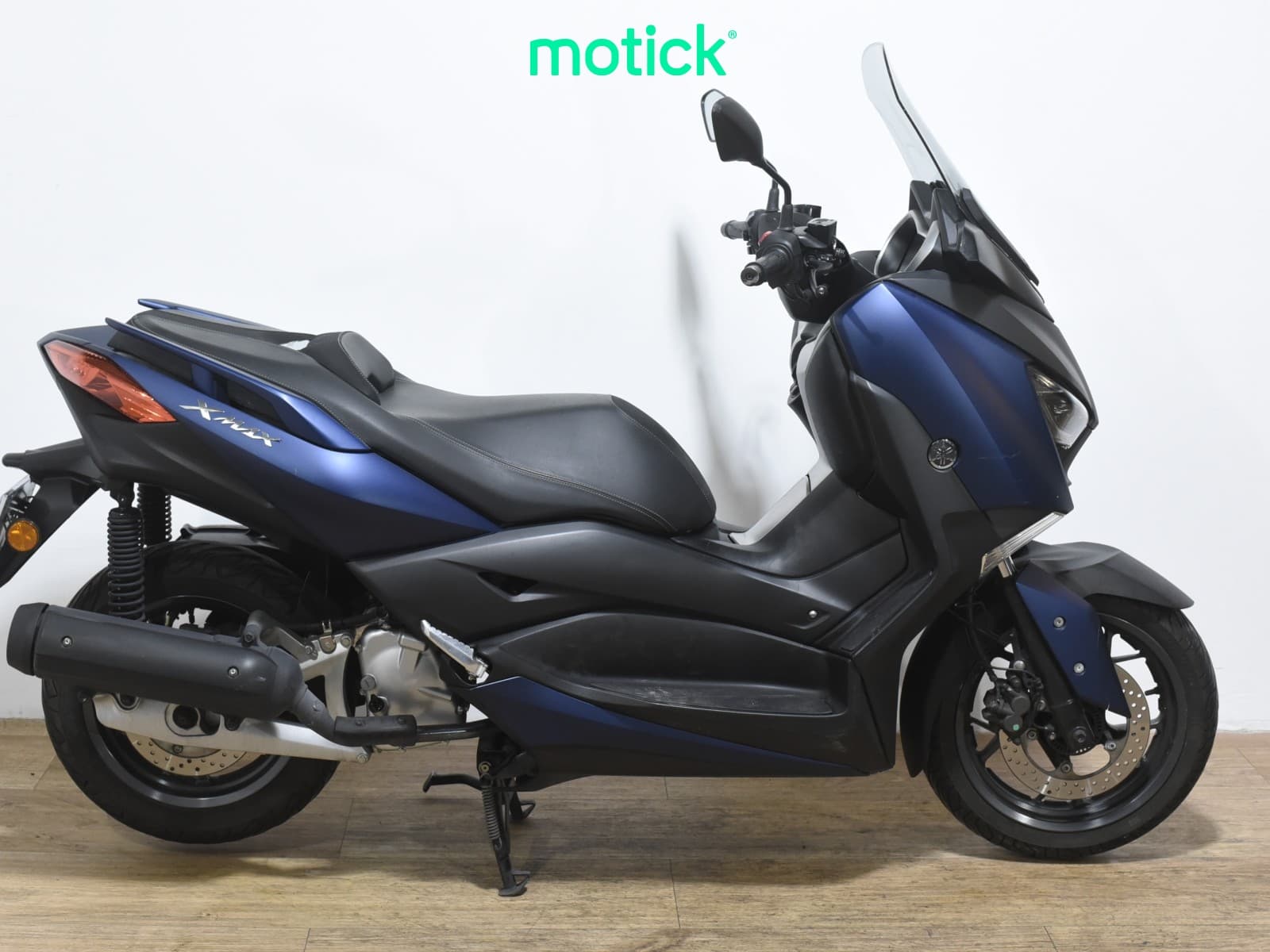 YAMAHA XMAX 125