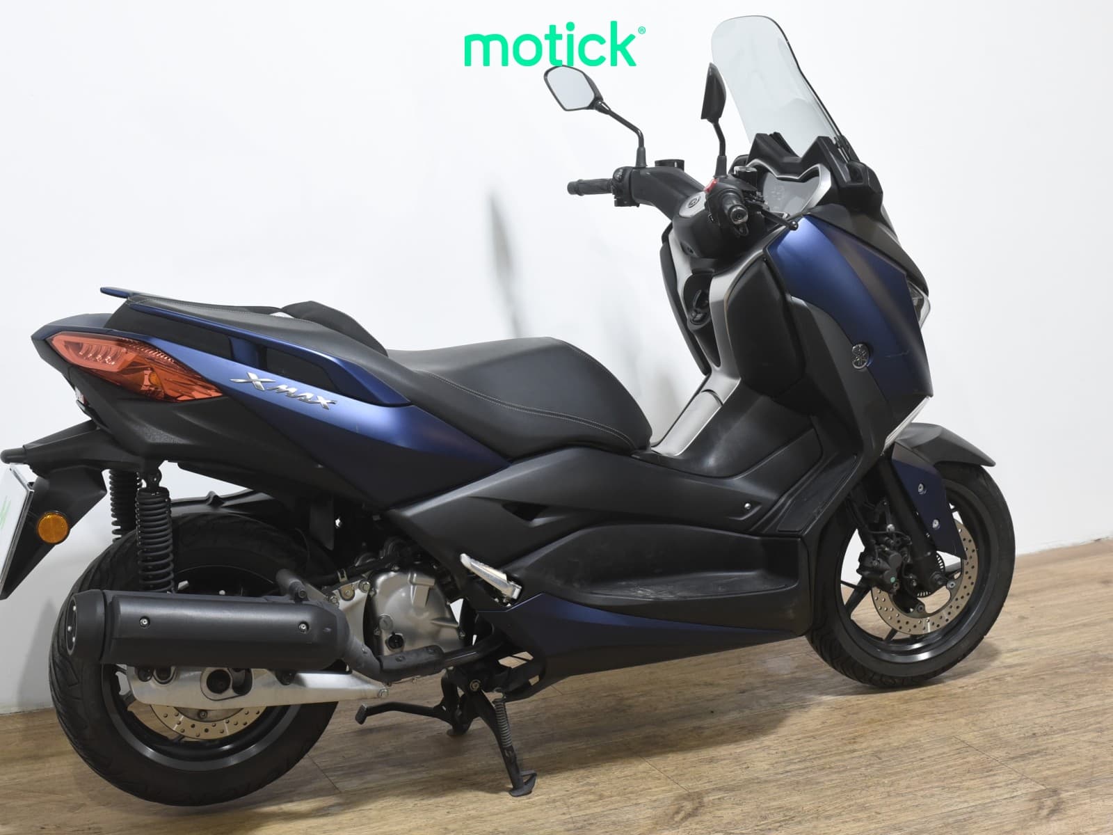 YAMAHA XMAX 125