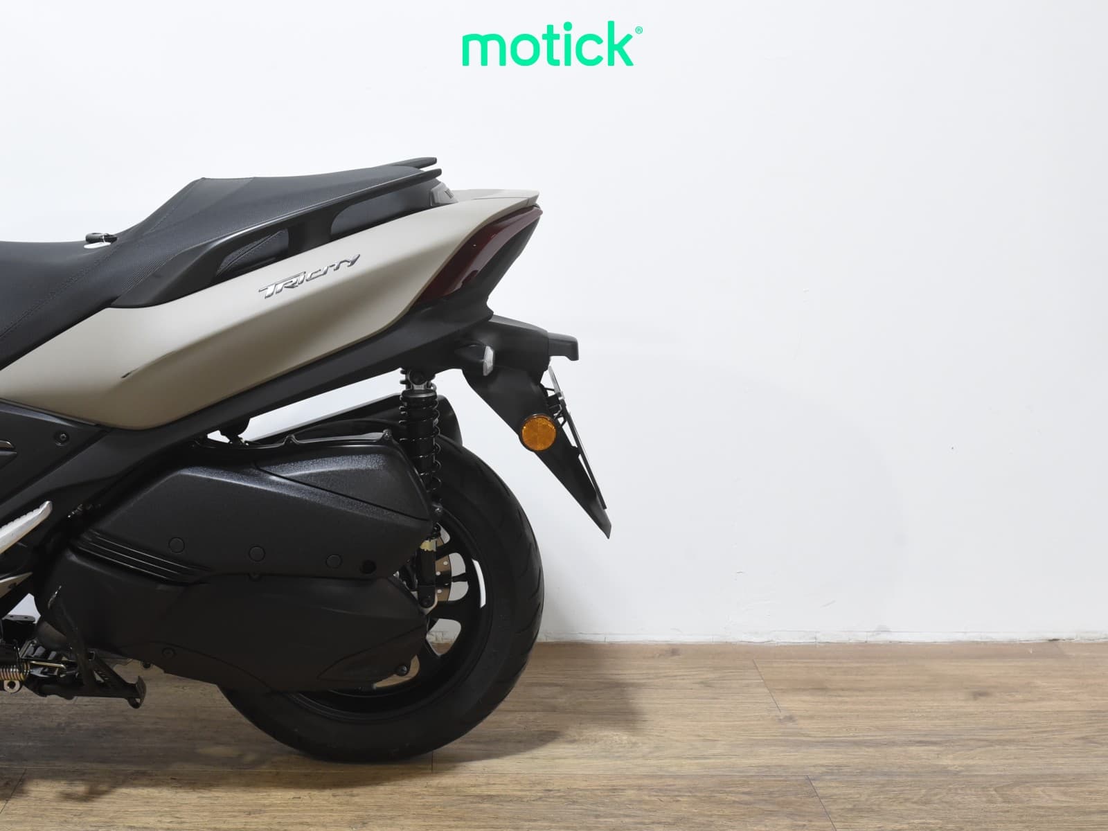 YAMAHA TRICITY 300
