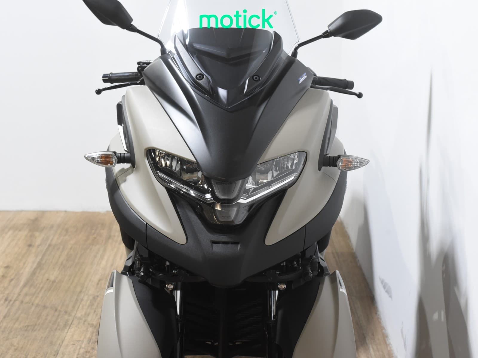 YAMAHA TRICITY 300