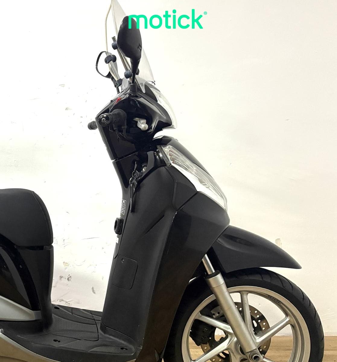 HONDA SH 300I (TOP CASE)