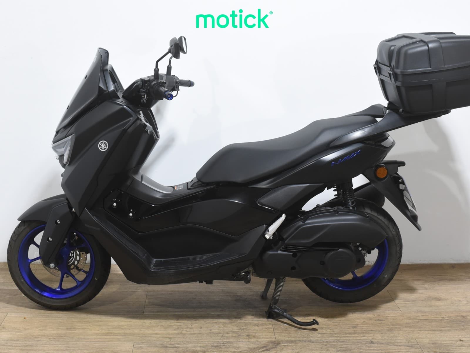 YAMAHA NMAX 125