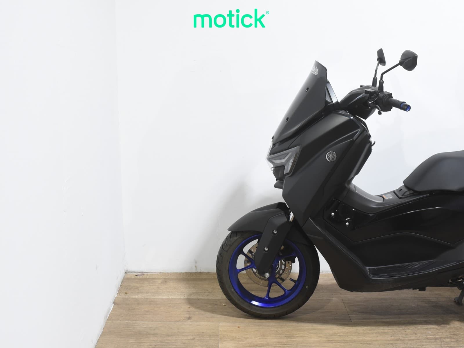 YAMAHA NMAX 125