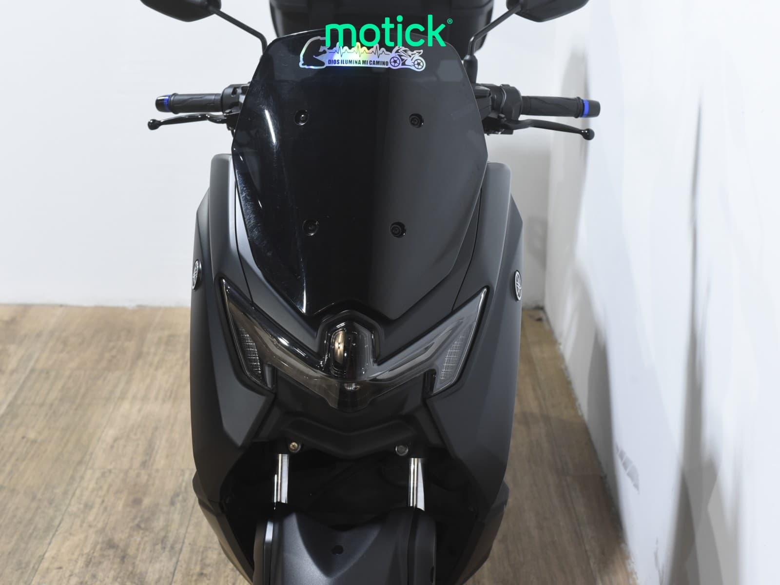 YAMAHA NMAX 125