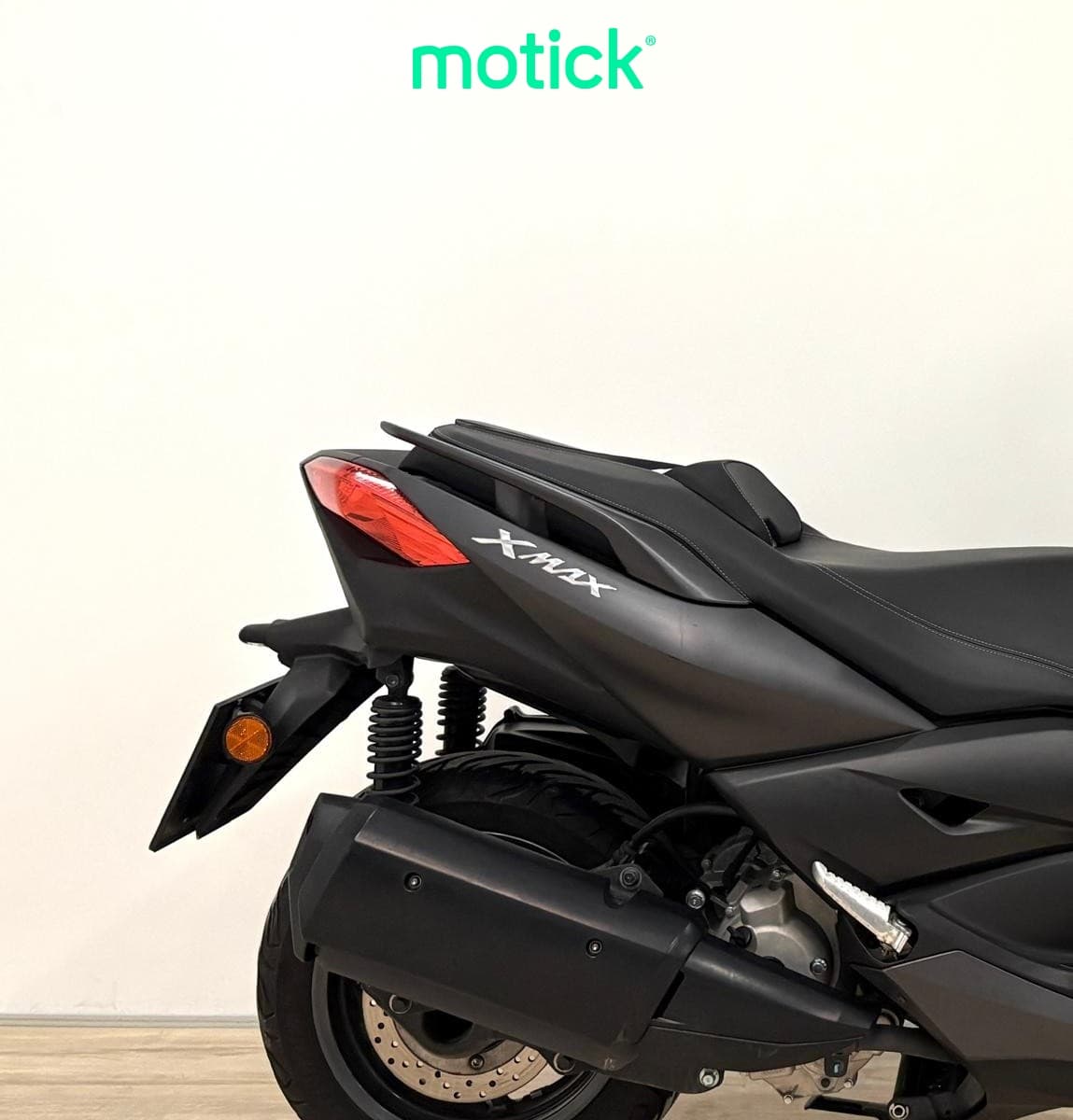 YAMAHA XMAX 300