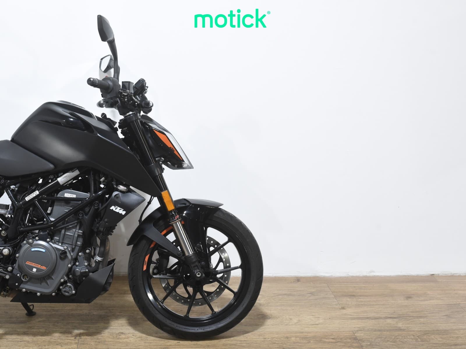 KTM DUKE 390