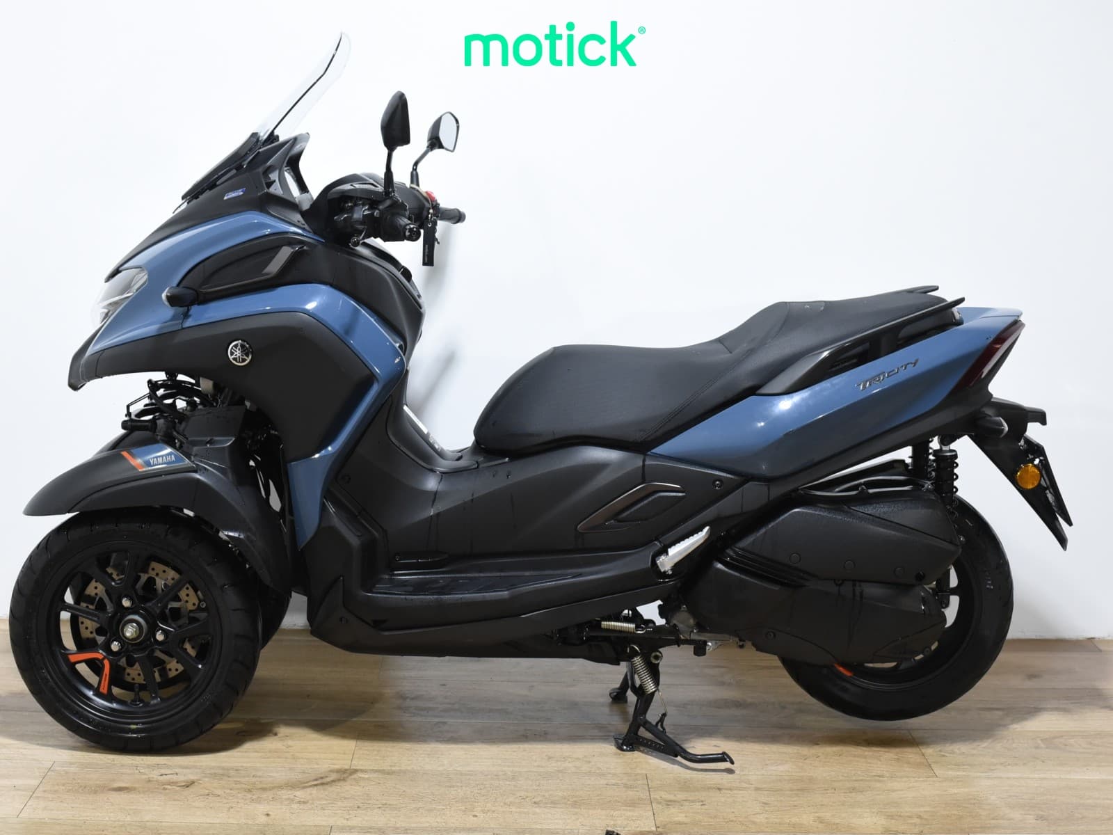 YAMAHA TRICITY 300