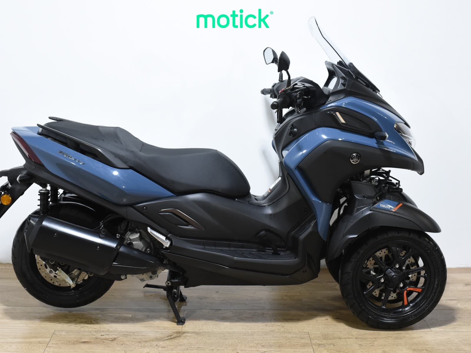 YAMAHA TRICITY 300