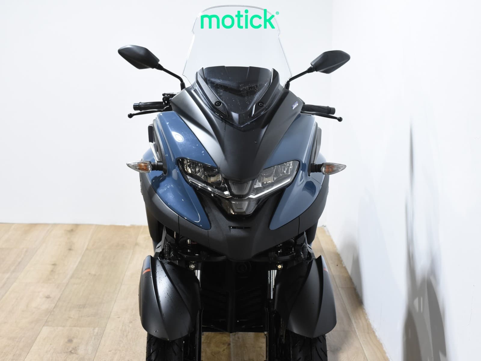 YAMAHA TRICITY 300