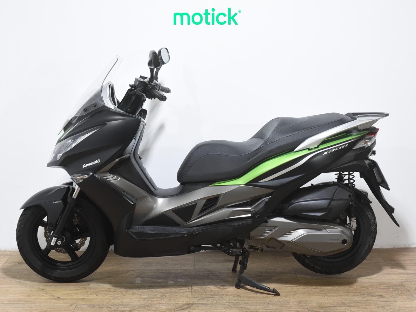 KAWASAKI J300