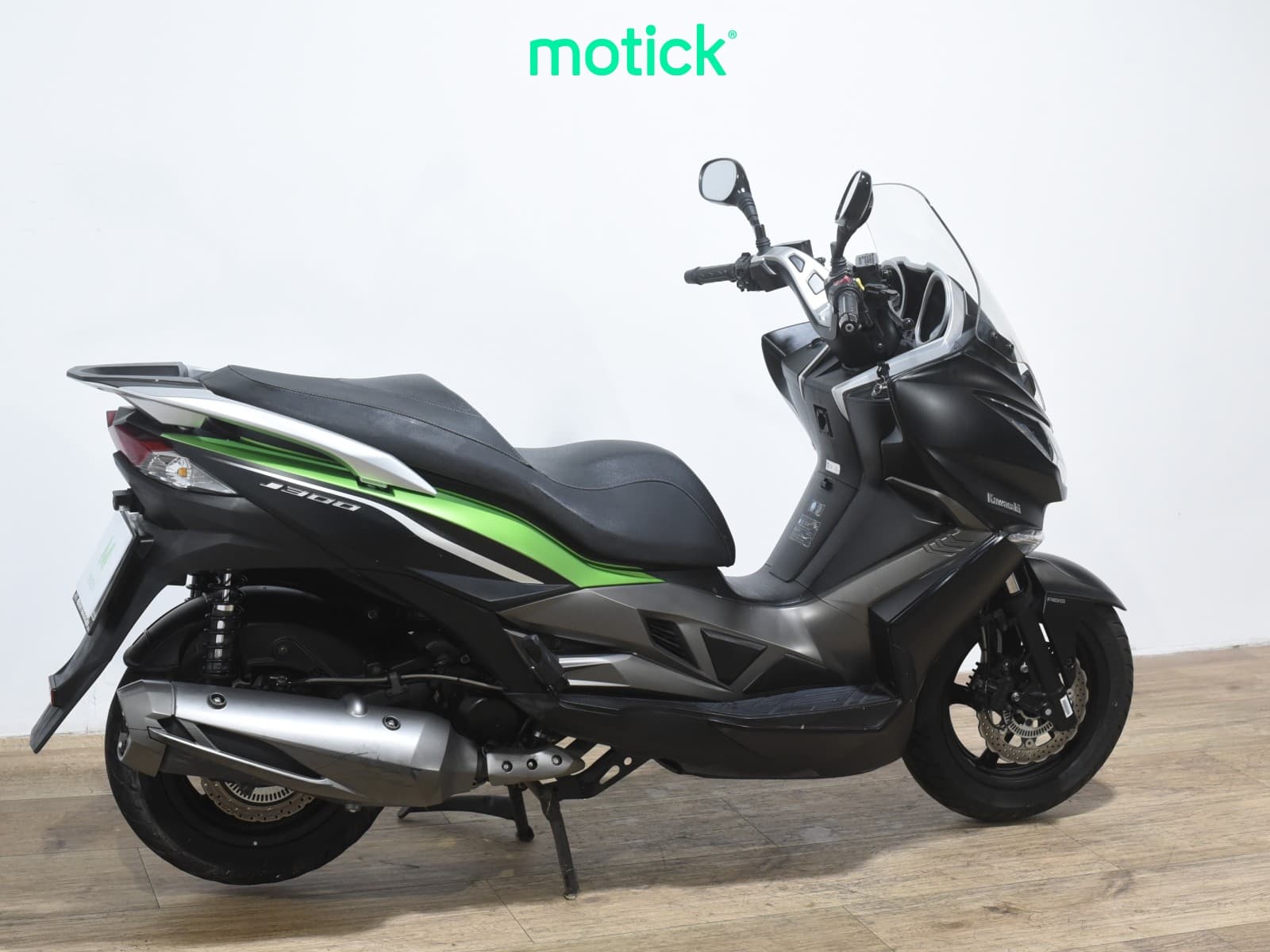 KAWASAKI J300