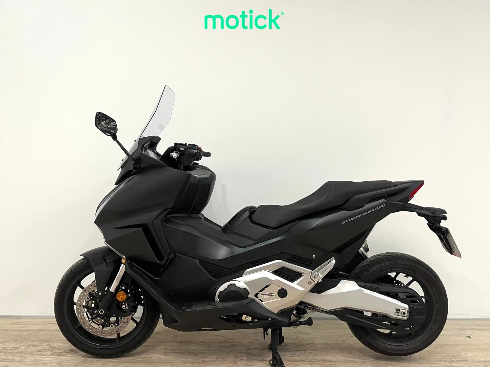 HONDA FORZA 750 (A)