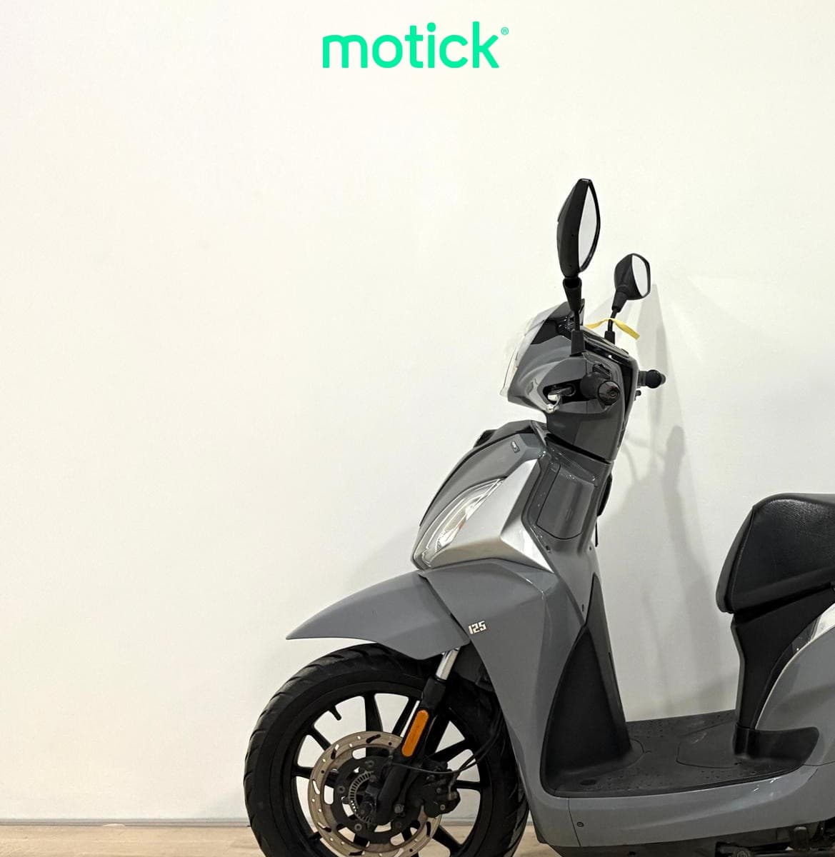 SYM SYMPHONY ST 125 (TOP CASE) (IVA DEDUCIBLE)
