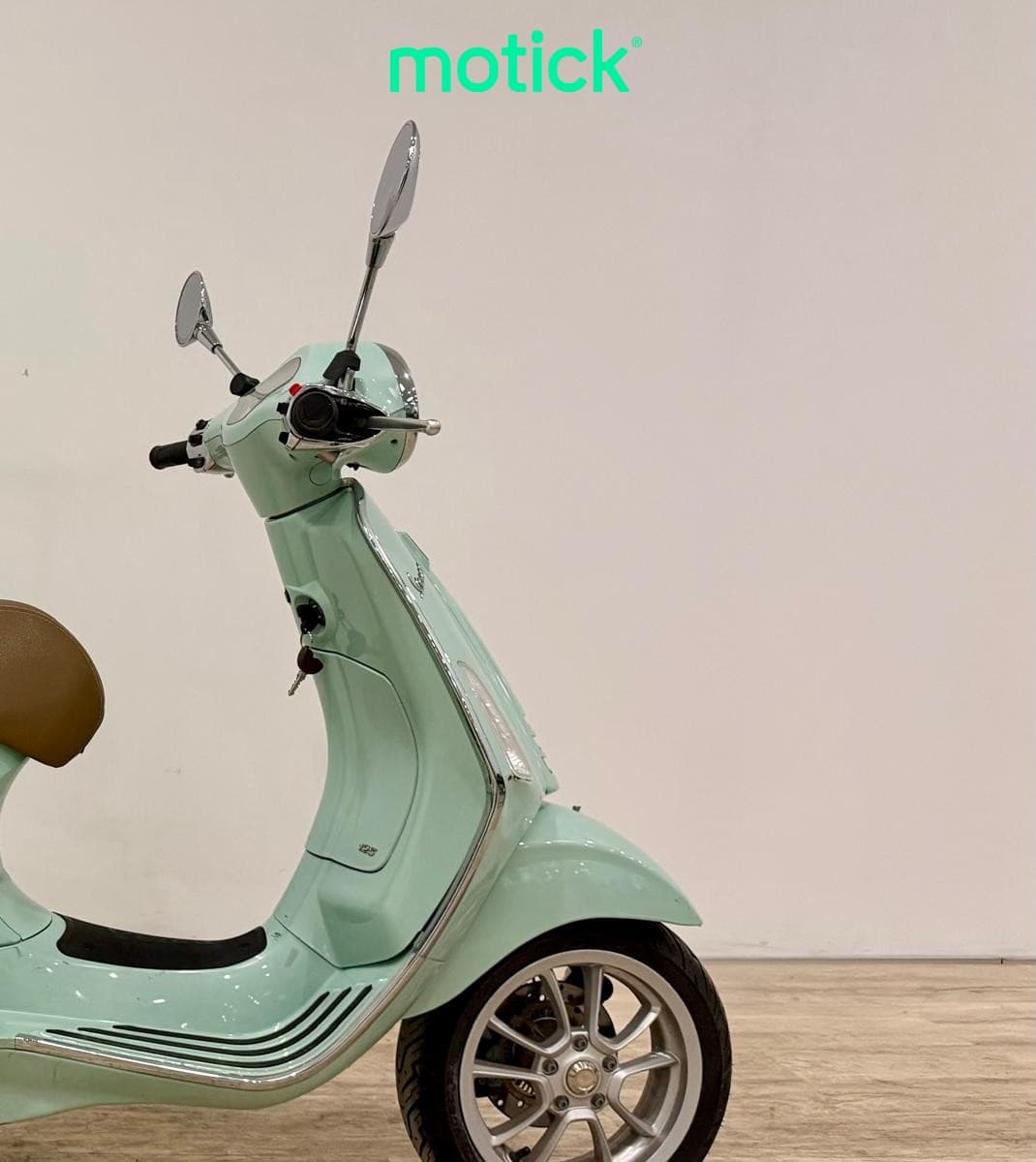 VESPA PRIMAVERA 125 (TOP CASE) (IVA DEDUCIBLE)
