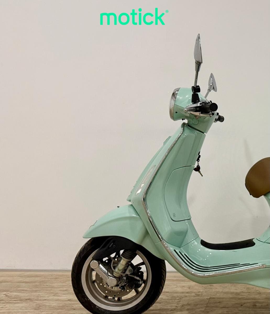 VESPA PRIMAVERA 125 (TOP CASE) (IVA DEDUCIBLE)