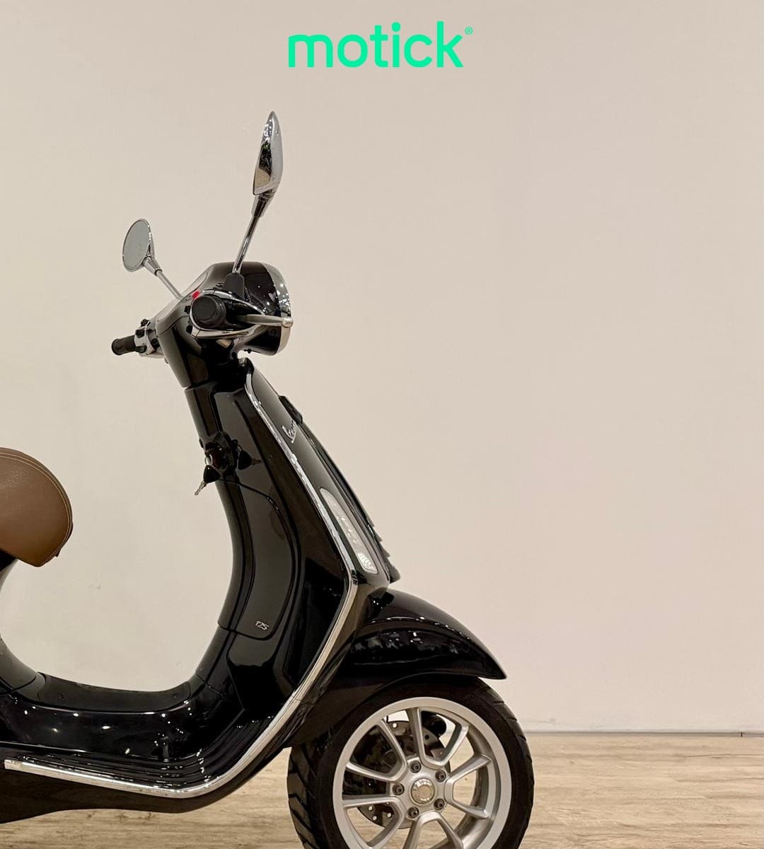 VESPA PRIMAVERA 125 (TOP CASE) (IVA DEDUCIBLE)