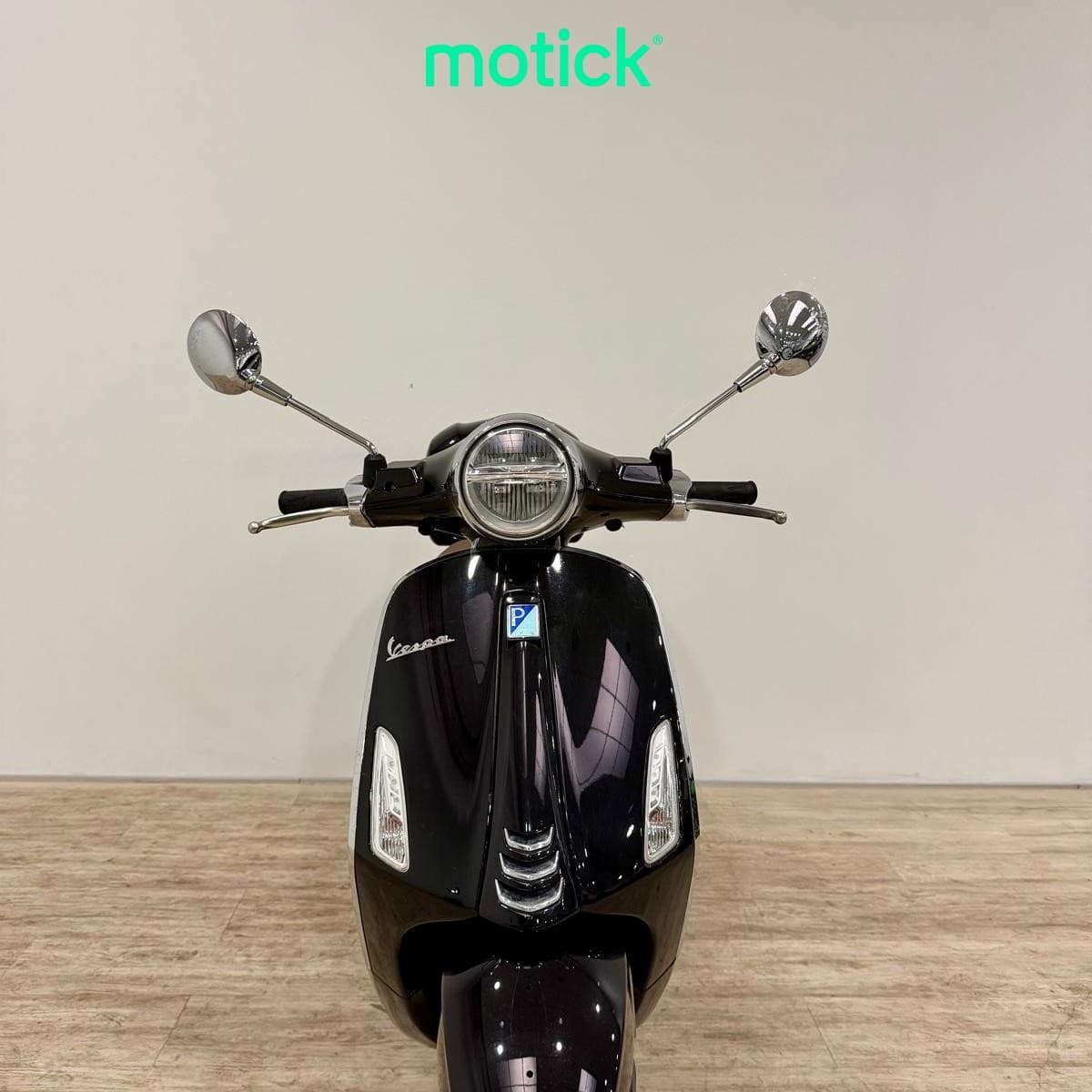 VESPA PRIMAVERA 125 (TOP CASE) (IVA DEDUCIBLE)