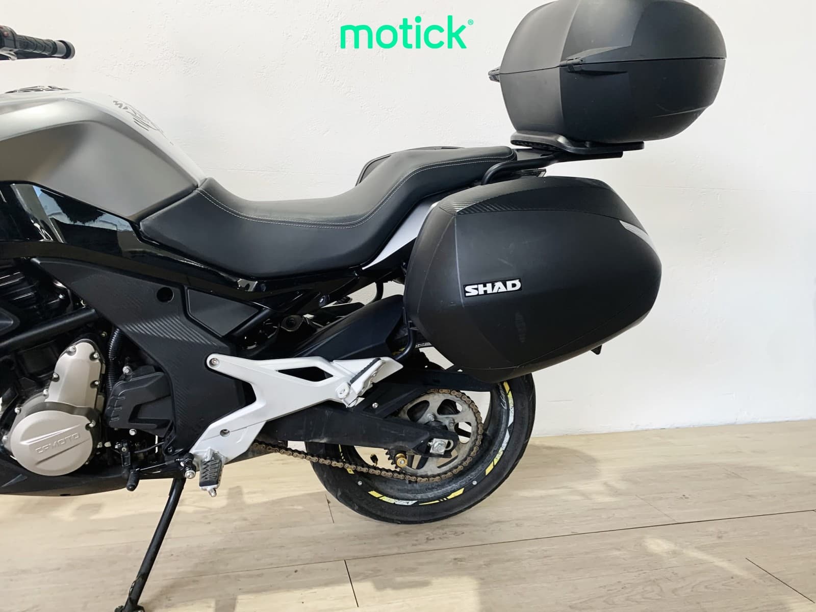CF MOTO 650 MT (A) (TRES MALETAS)