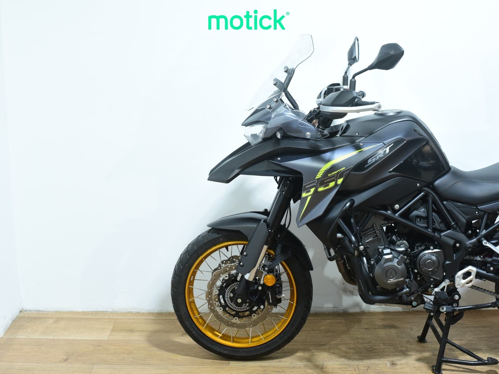 QJMOTOR SRT 550 X (TRES MALETAS)