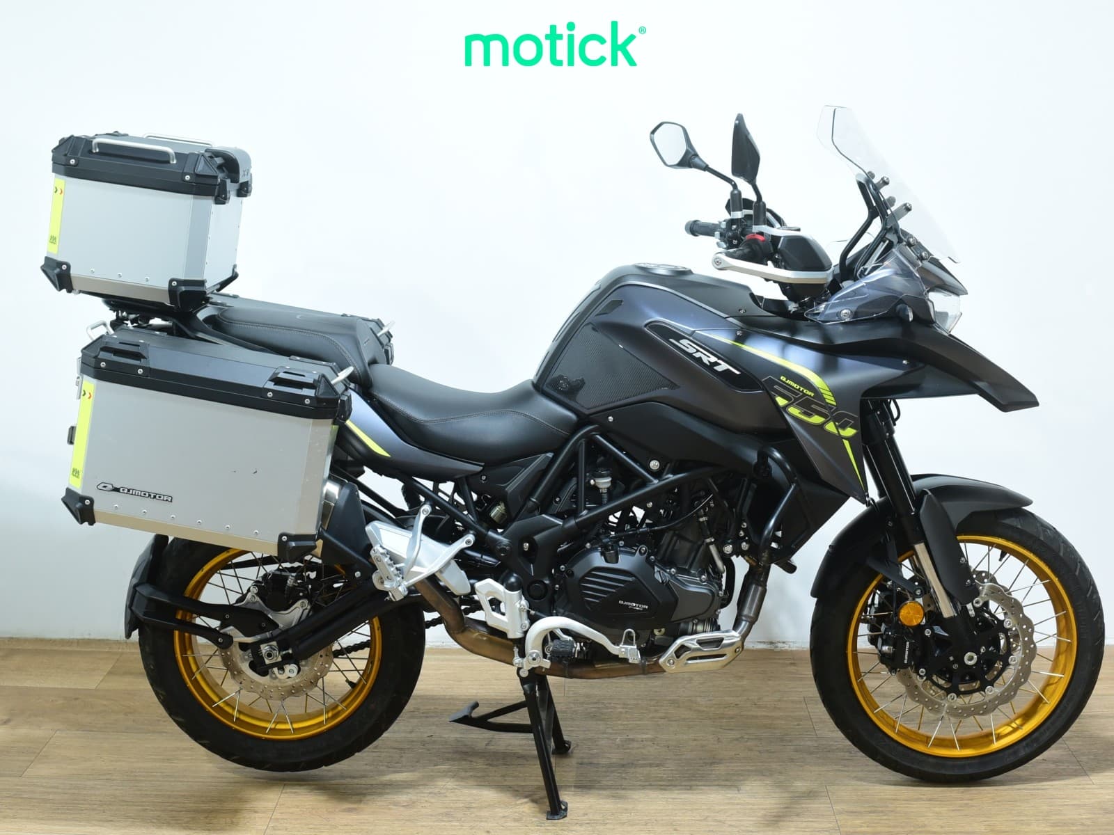 QJMOTOR SRT 550 X (TRES MALETAS)