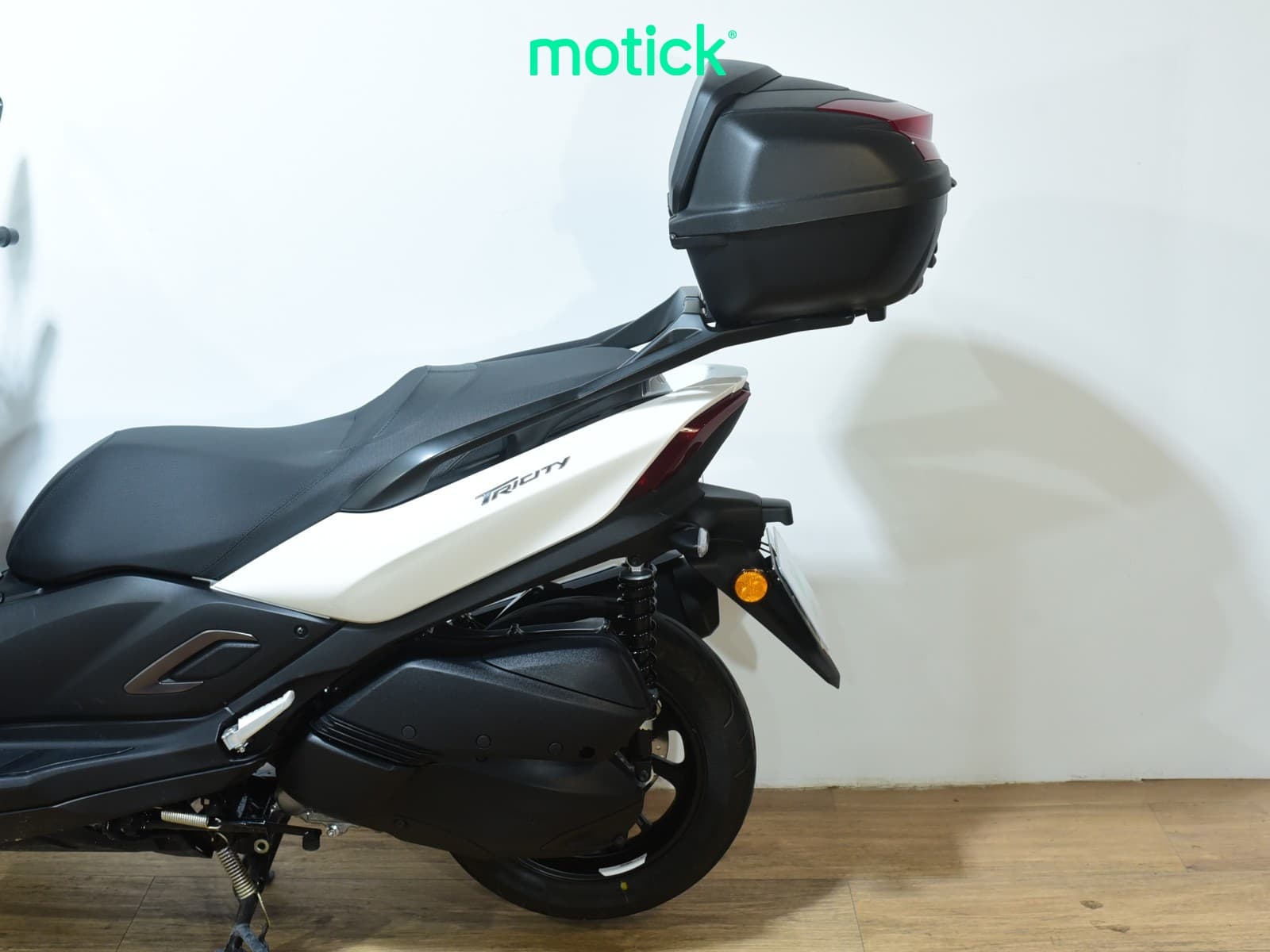 YAMAHA TRICITY 300