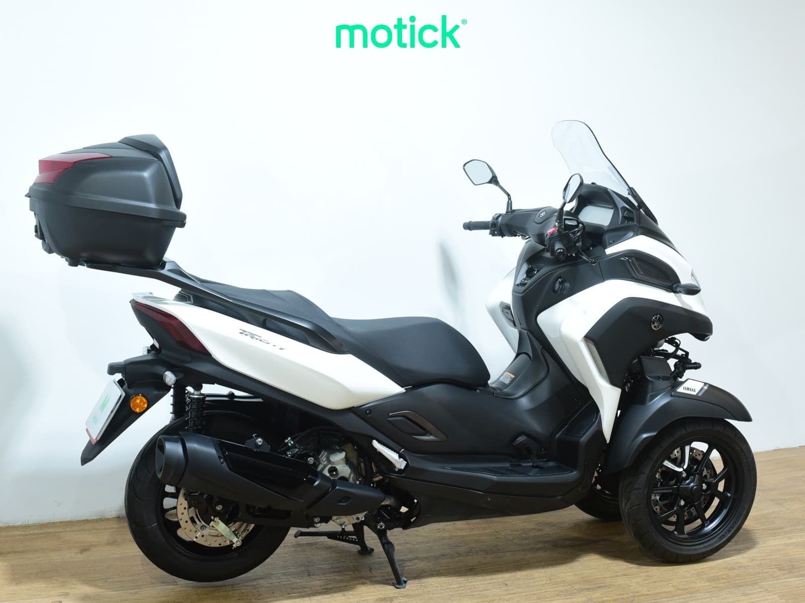YAMAHA TRICITY 300