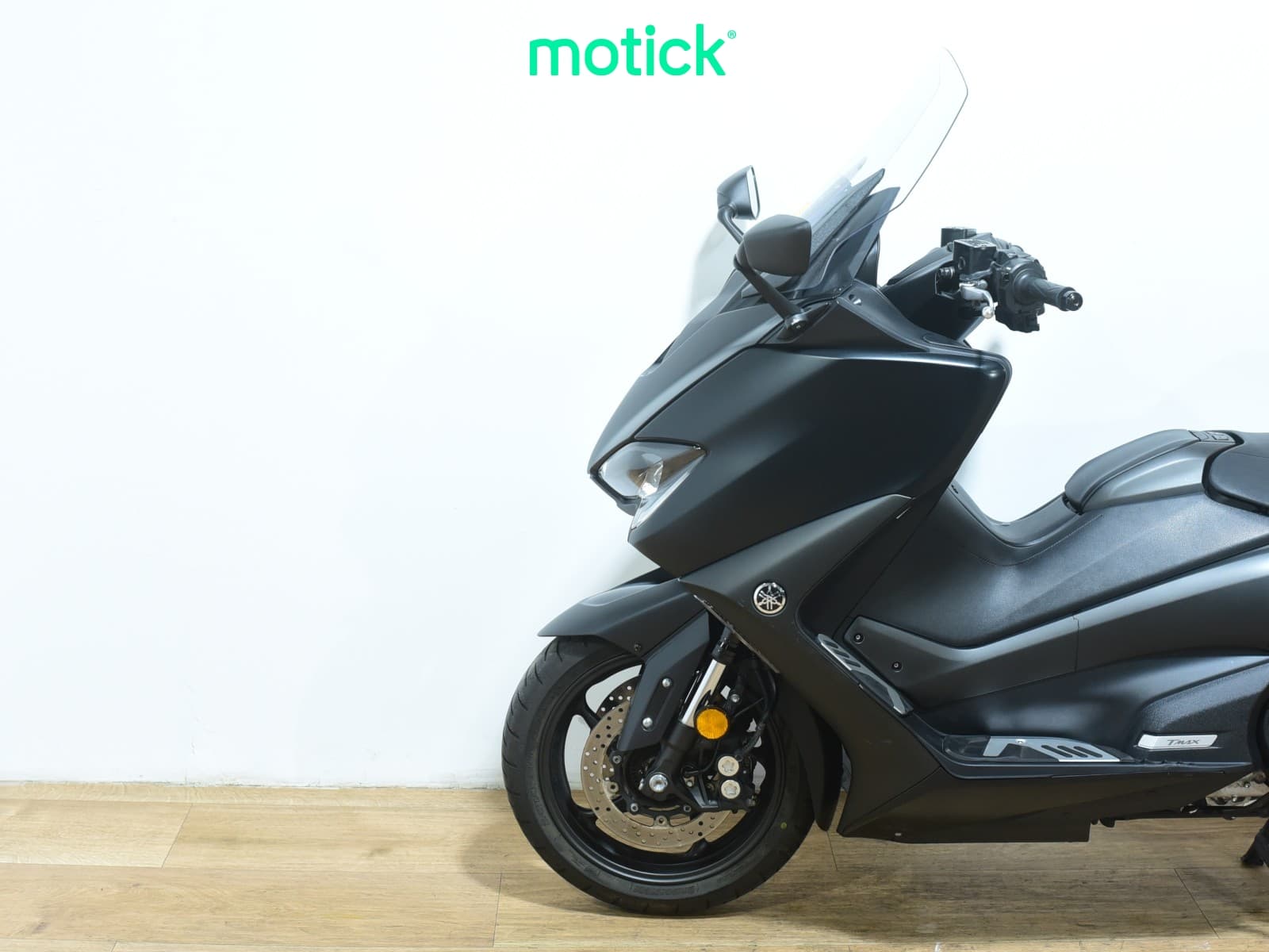 YAMAHA TMAX 560