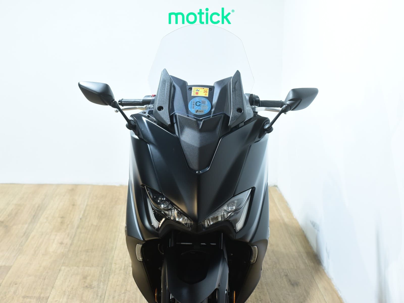 YAMAHA TMAX 560