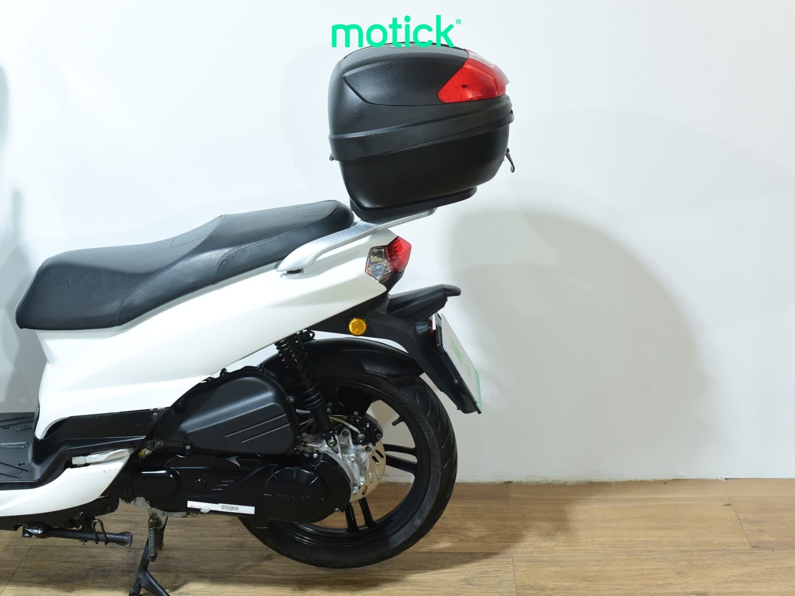 PEUGEOT TWEET 125 (IVA DEDUCIBLE)