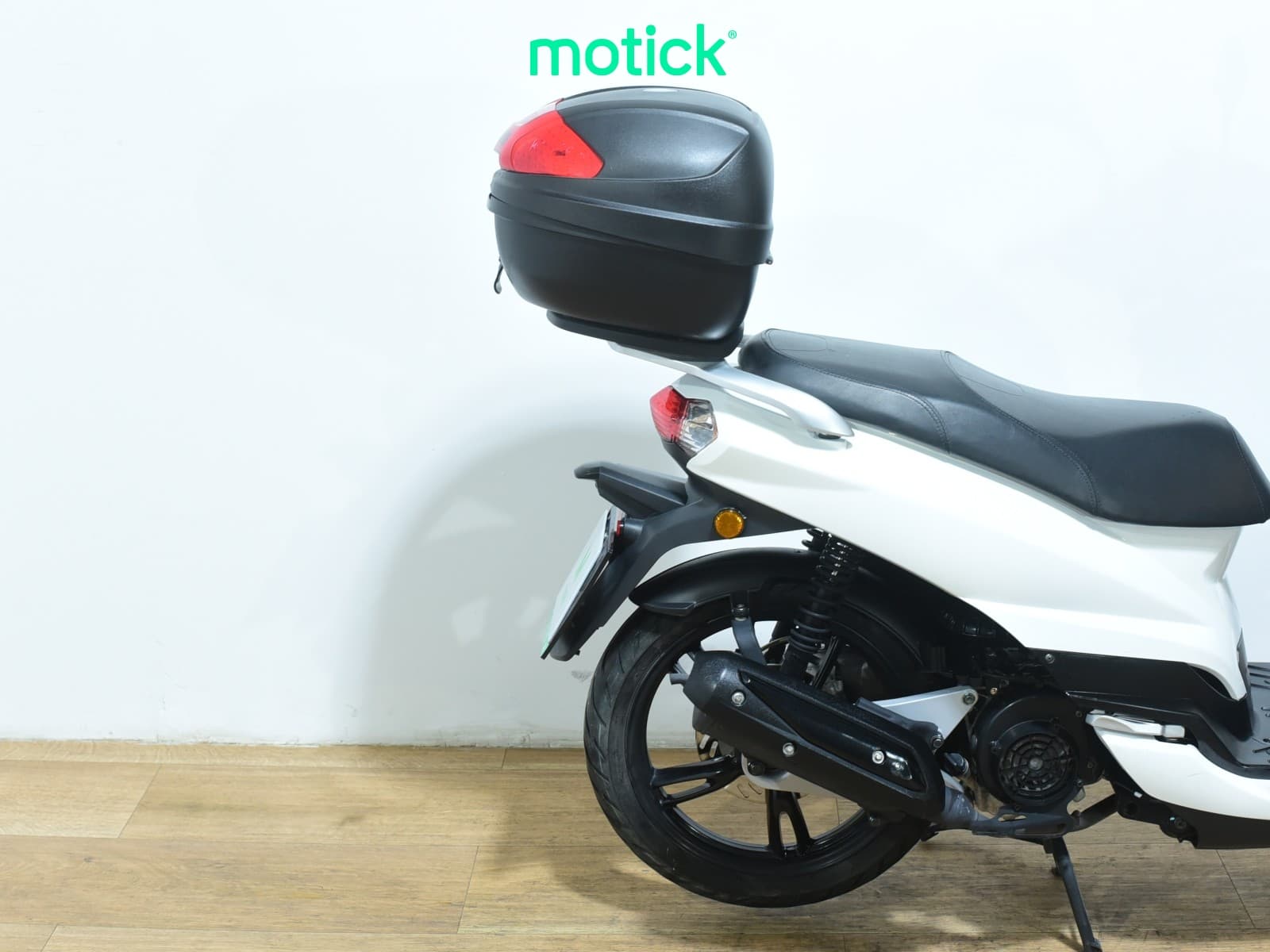 PEUGEOT TWEET 125 (IVA DEDUCIBLE)
