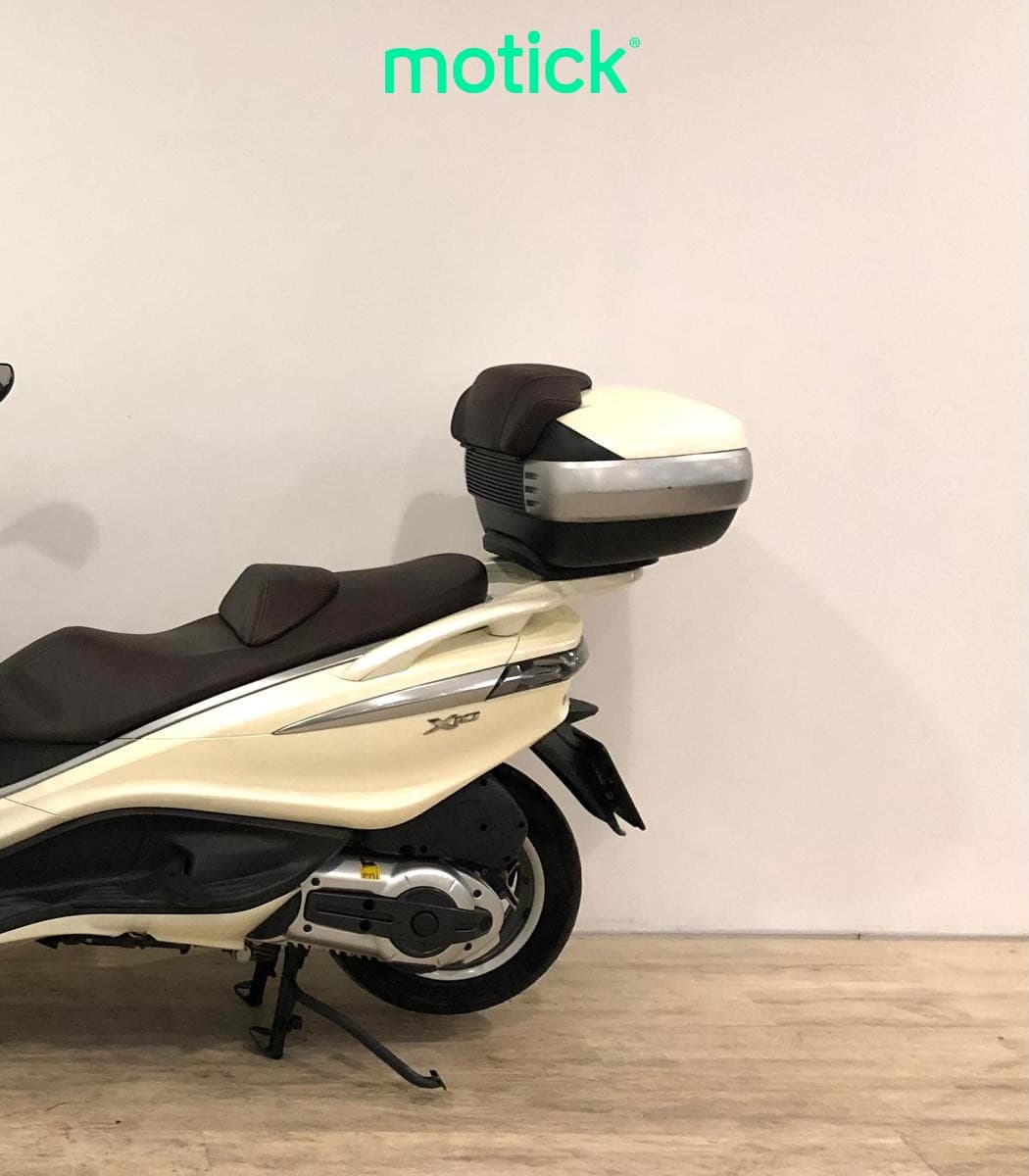 PIAGGIO X 10 500 EXECUTIVE (A2) (IVA DEDUCIBLE)