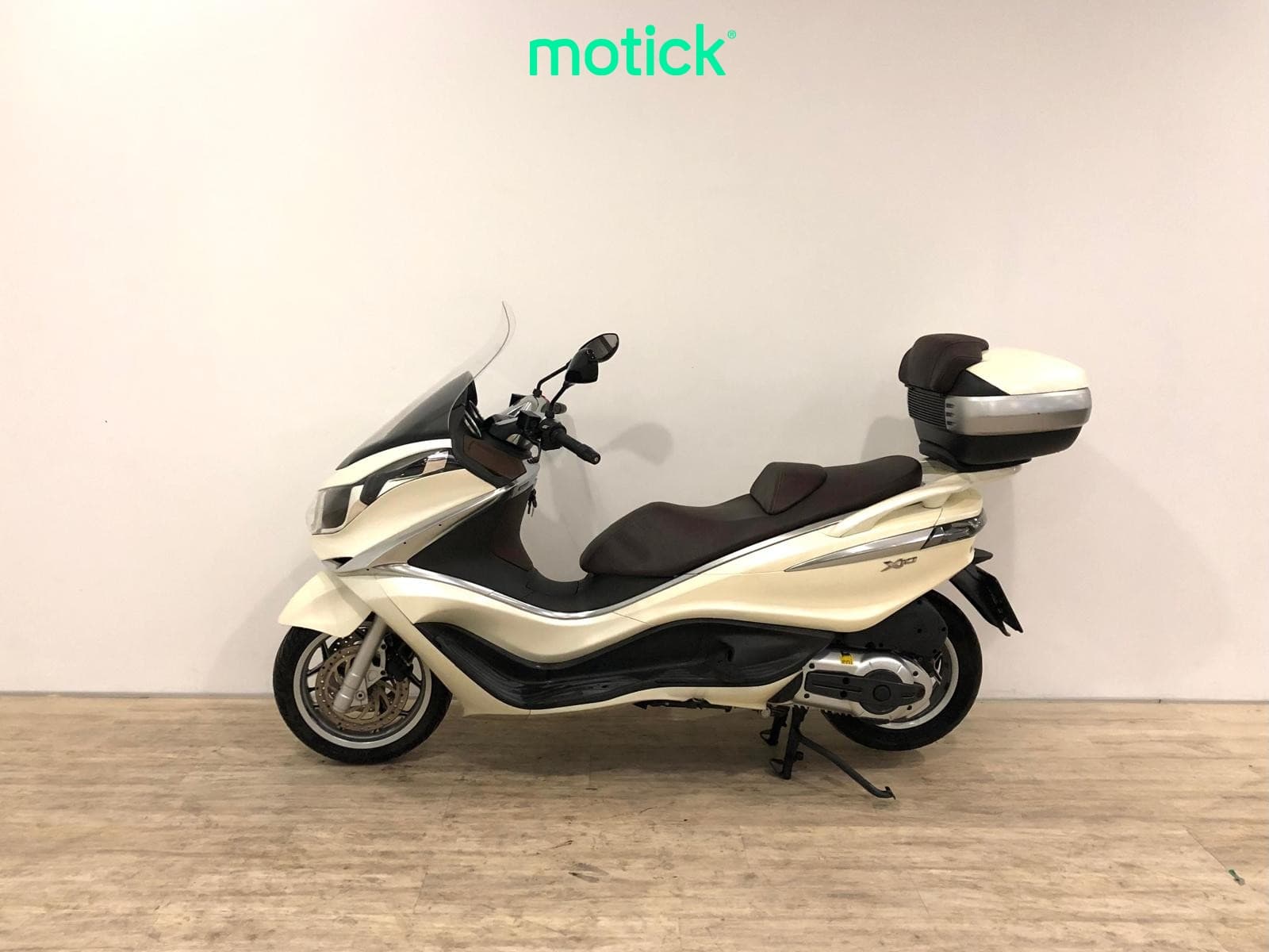 PIAGGIO X 10 500 EXECUTIVE (A2) (IVA DEDUCIBLE)