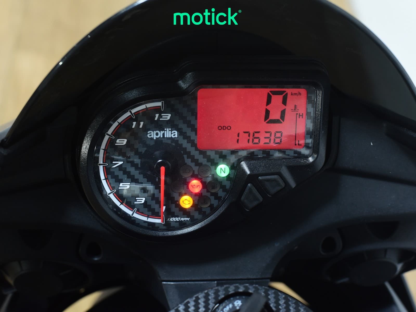 APRILIA TUONO 125