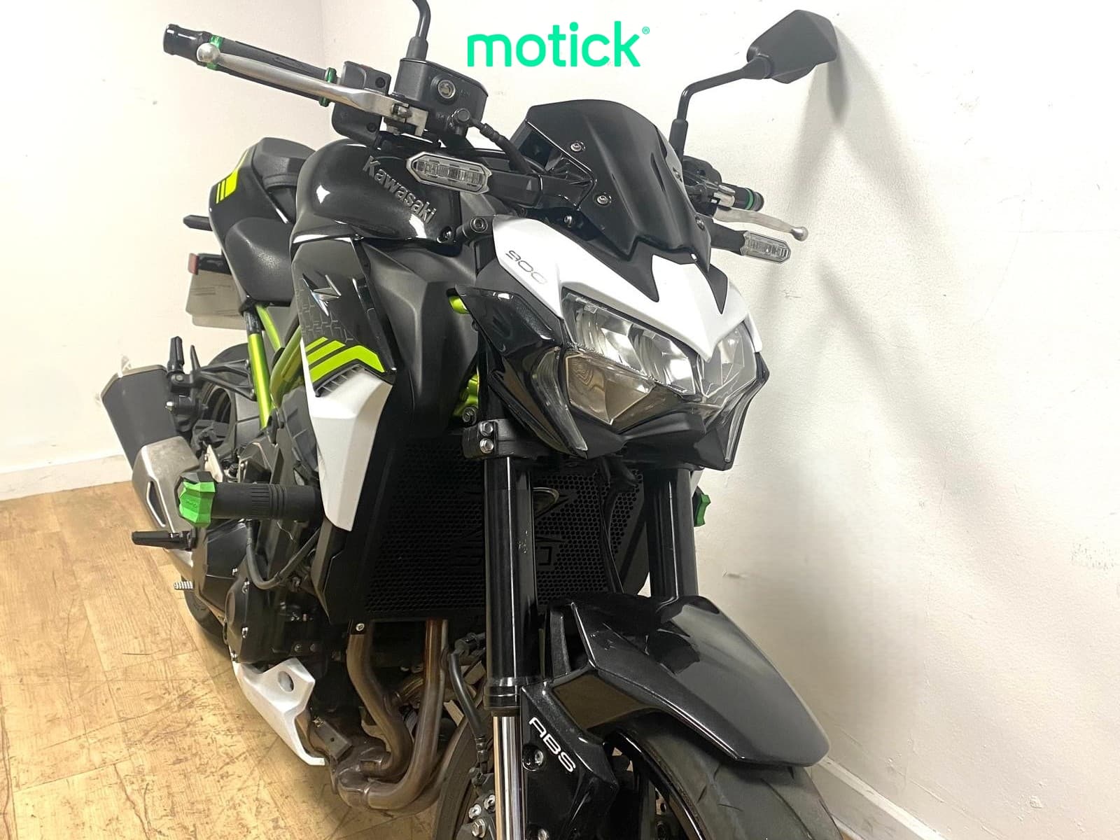 KAWASAKI Z 900 (FULL)(A)