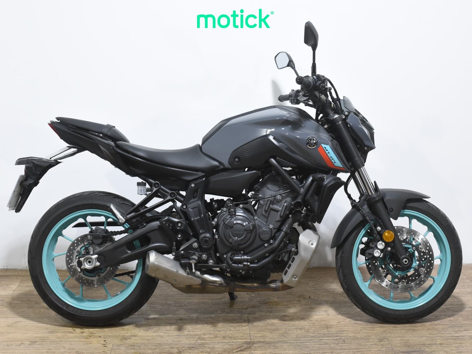 YAMAHA MT-07 (A2)