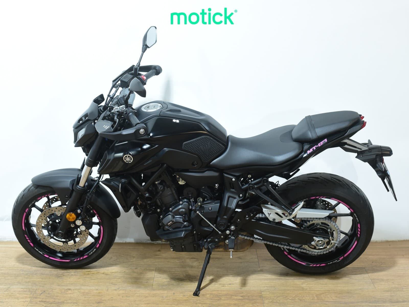 YAMAHA MT-07 (A2)
