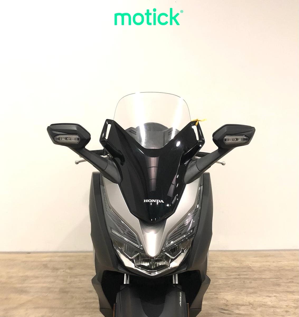 HONDA FORZA 300