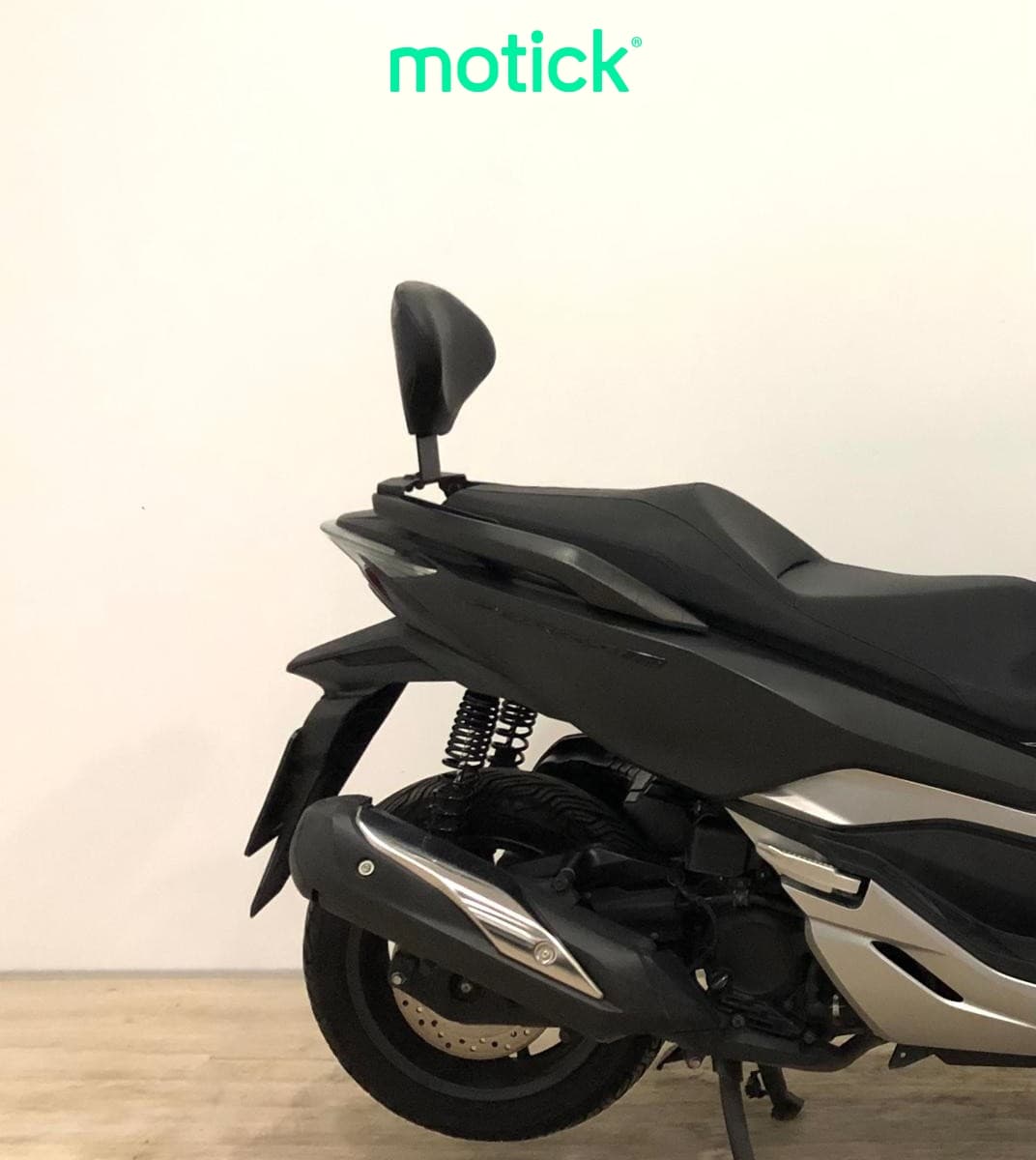 HONDA FORZA 300