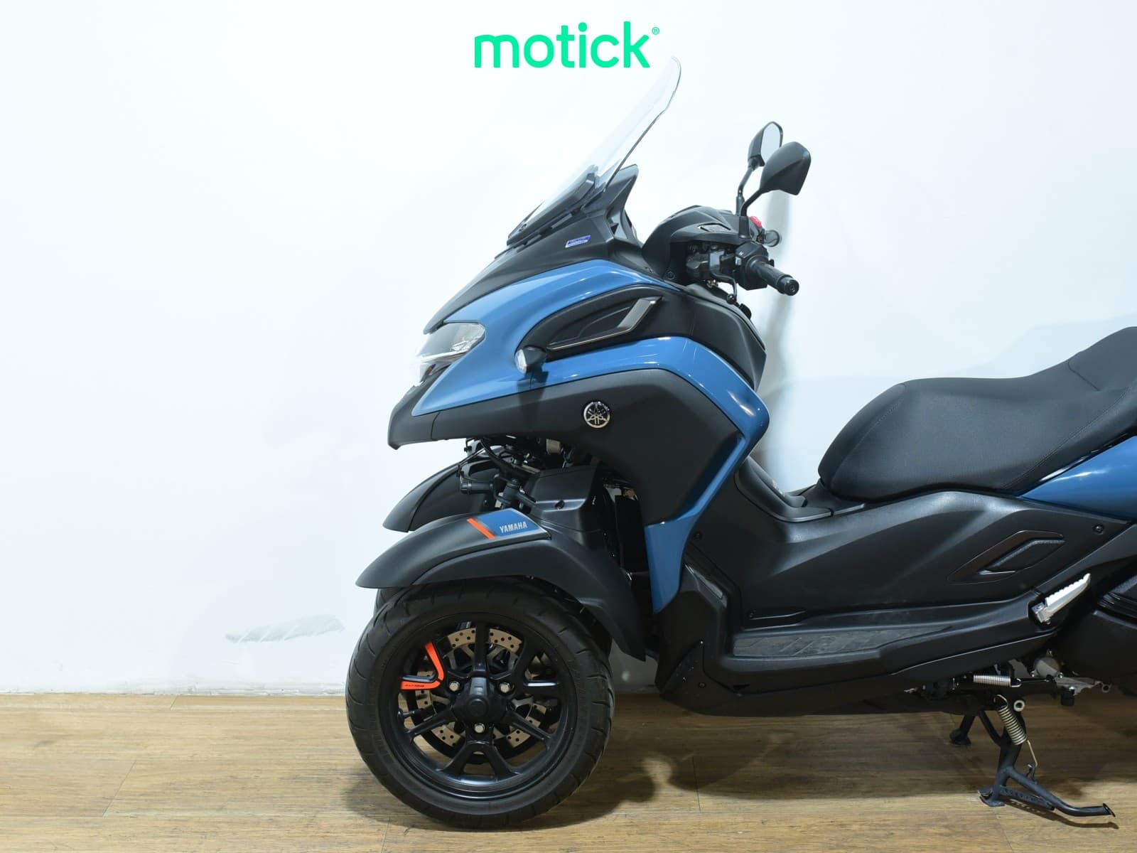 YAMAHA TRICITY 300