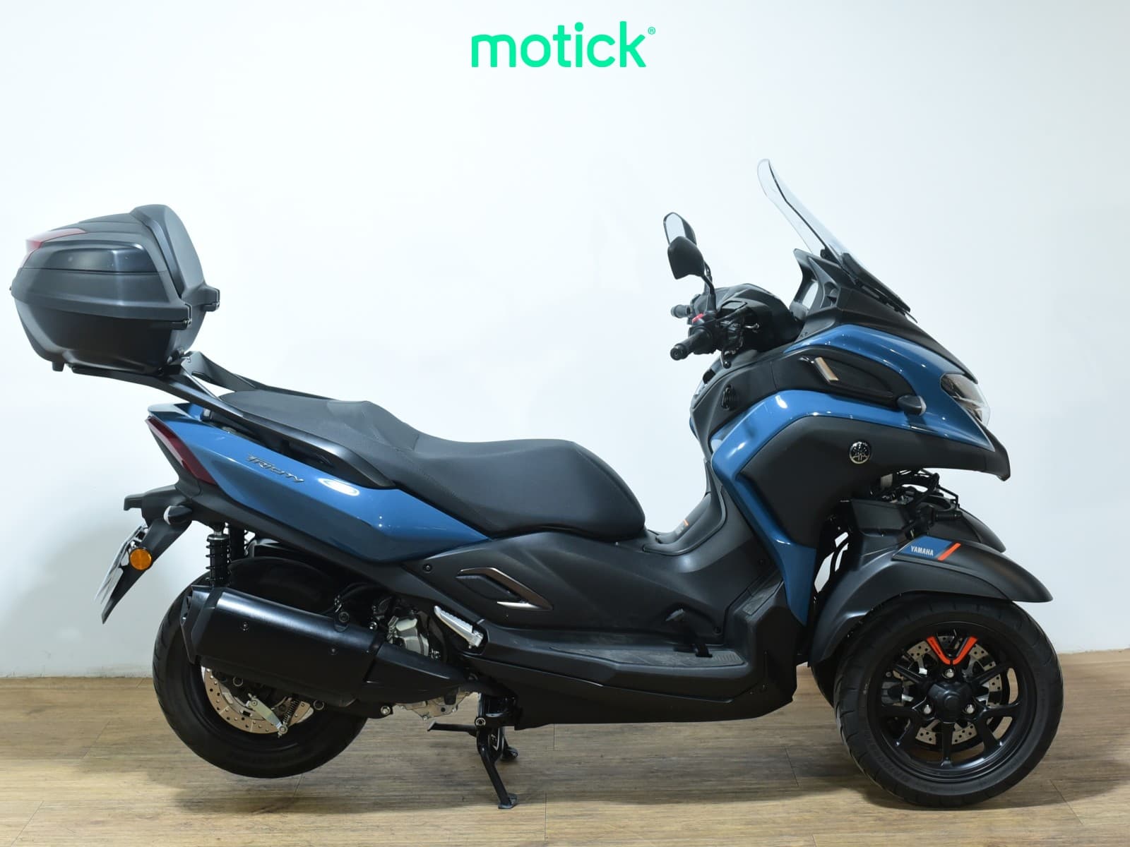 YAMAHA TRICITY 300