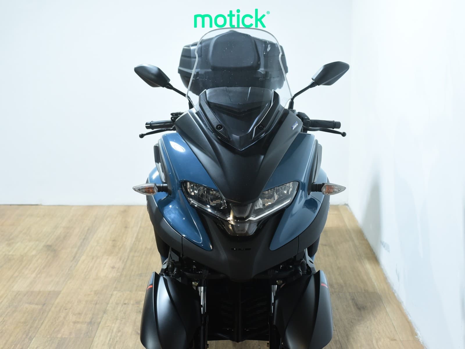 YAMAHA TRICITY 300