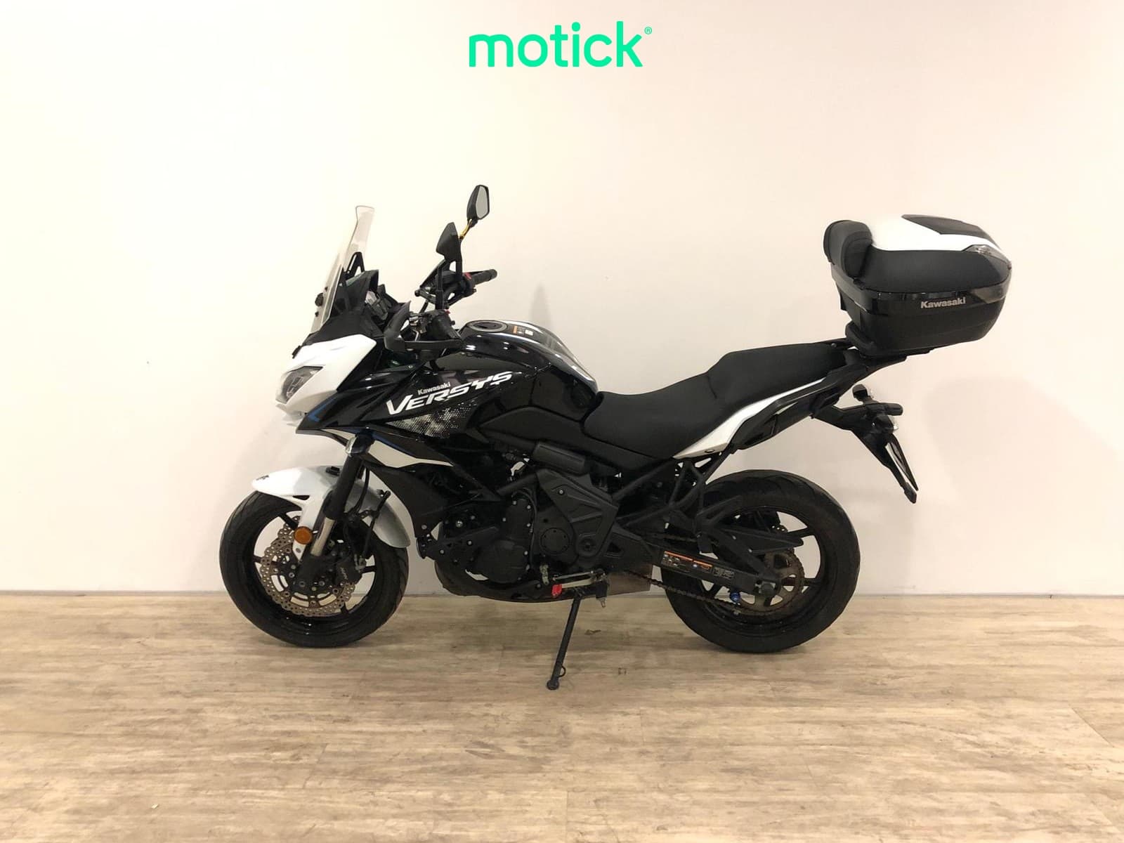 KAWASAKI VERSYS 650 (TOP CASE)(A)