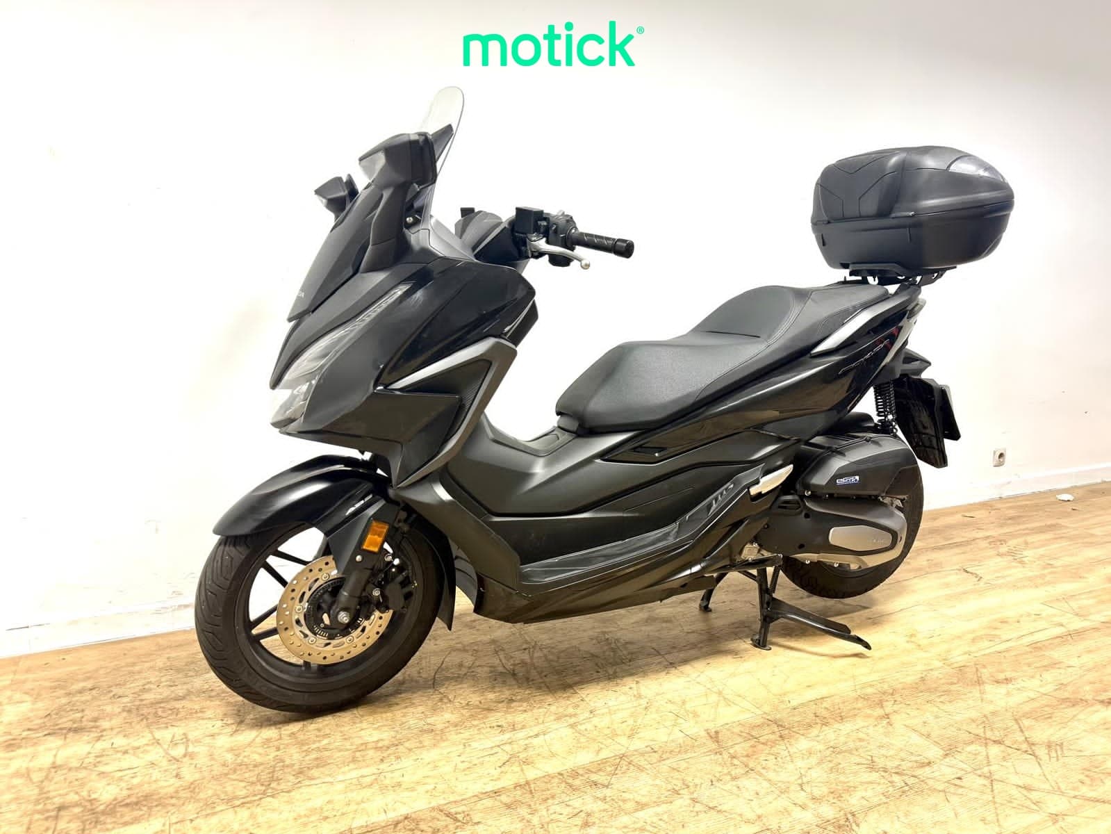 HONDA FORZA 125 (TOP CASE)