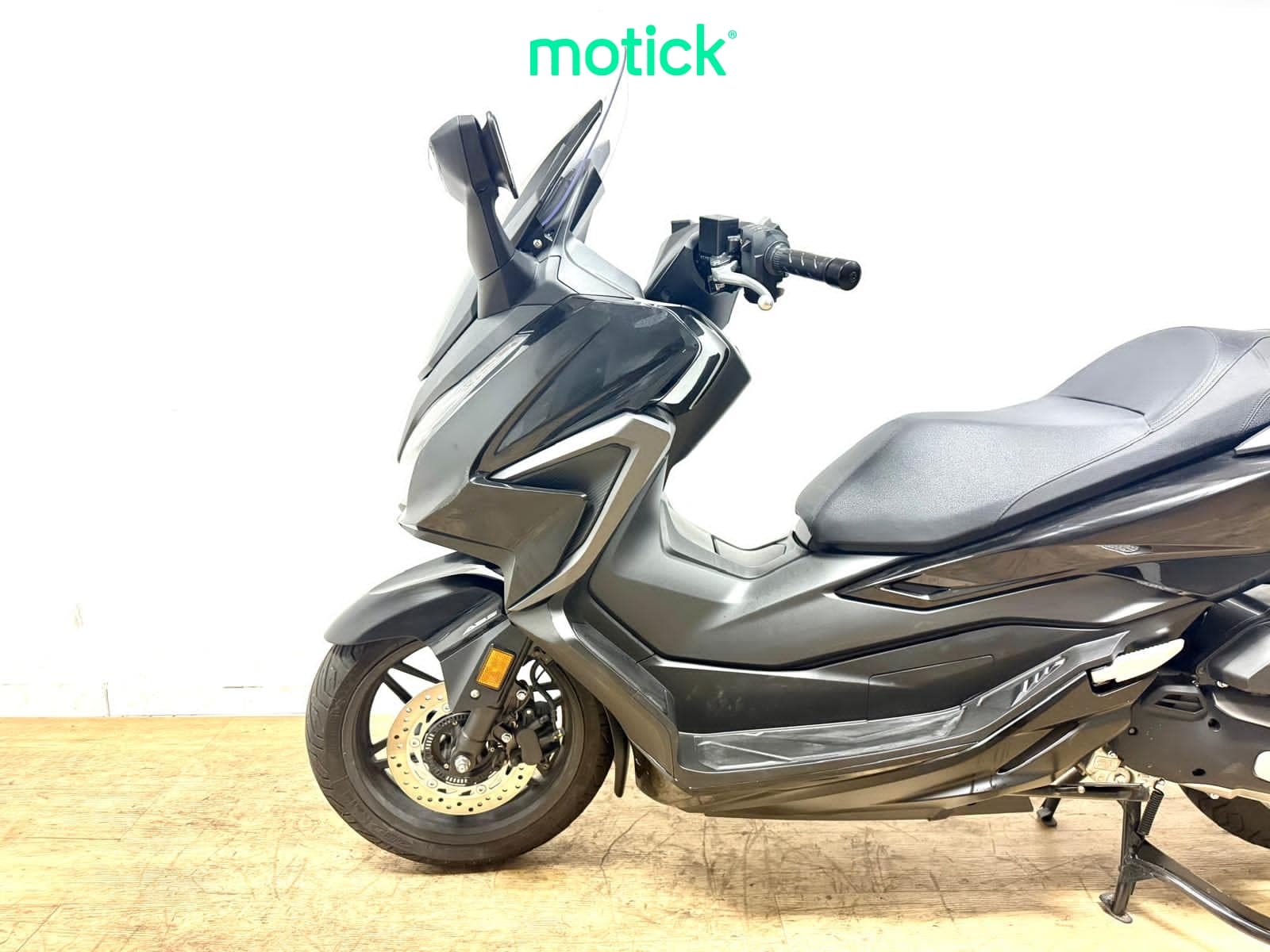 HONDA FORZA 125 (TOP CASE)