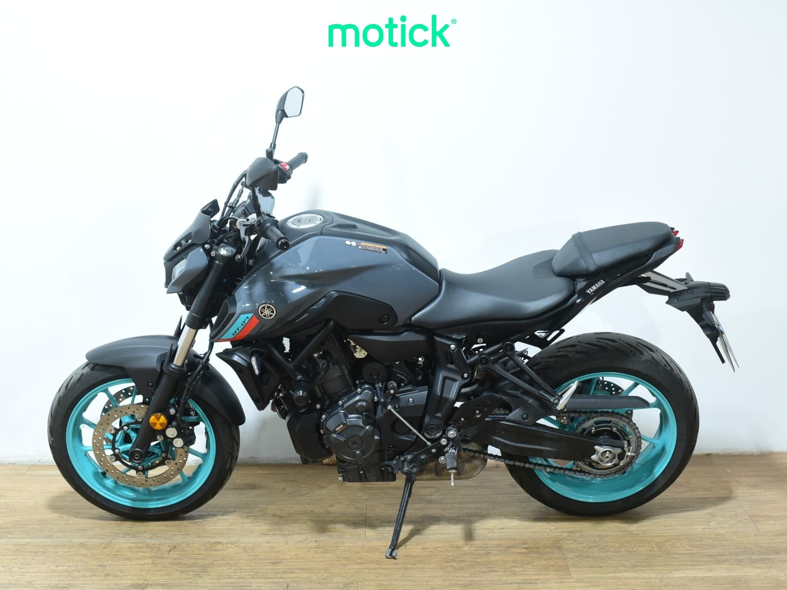 YAMAHA MT-07 (A2)