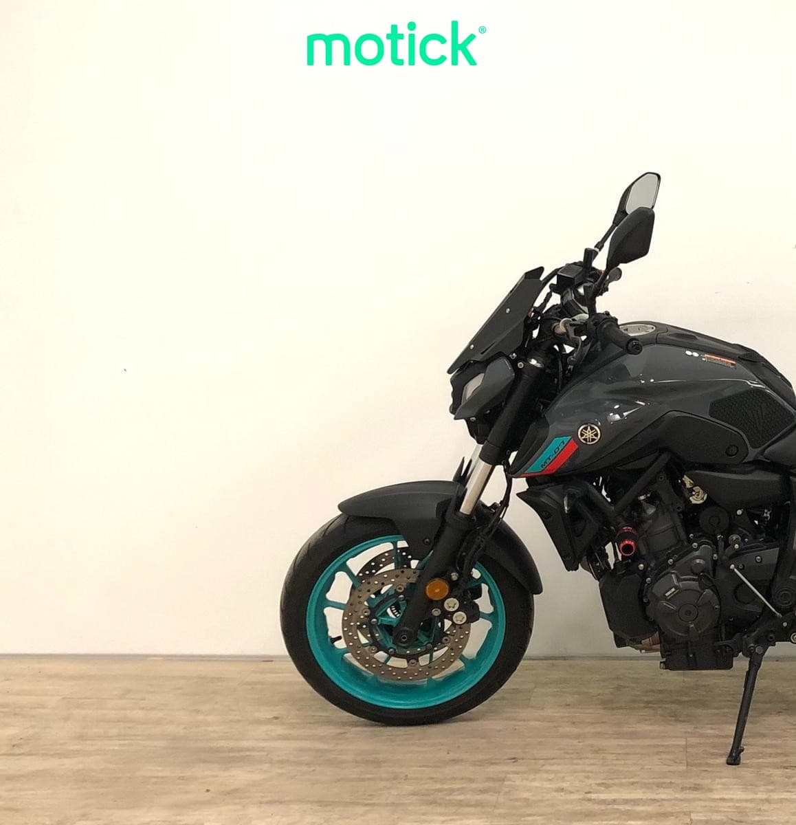 YAMAHA MT-07 (A2) (ESCAPE ARROW)