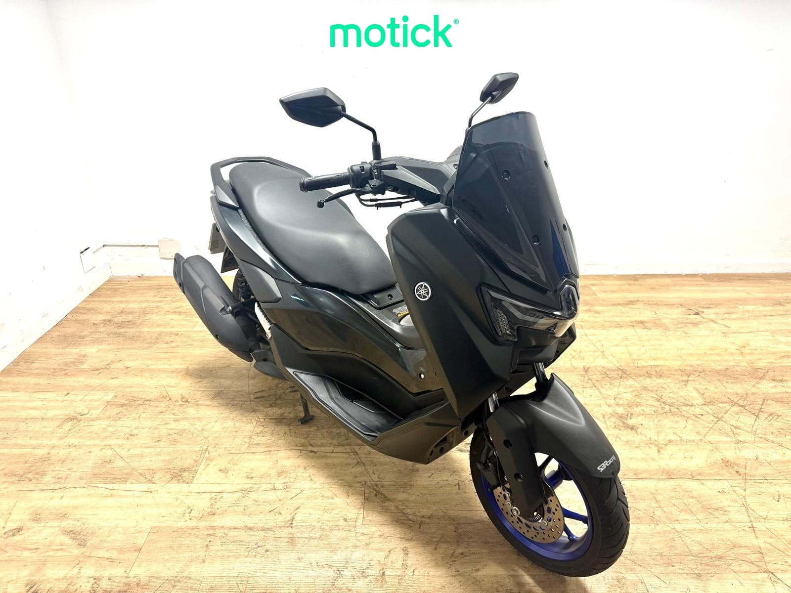 YAMAHA NMAX 125