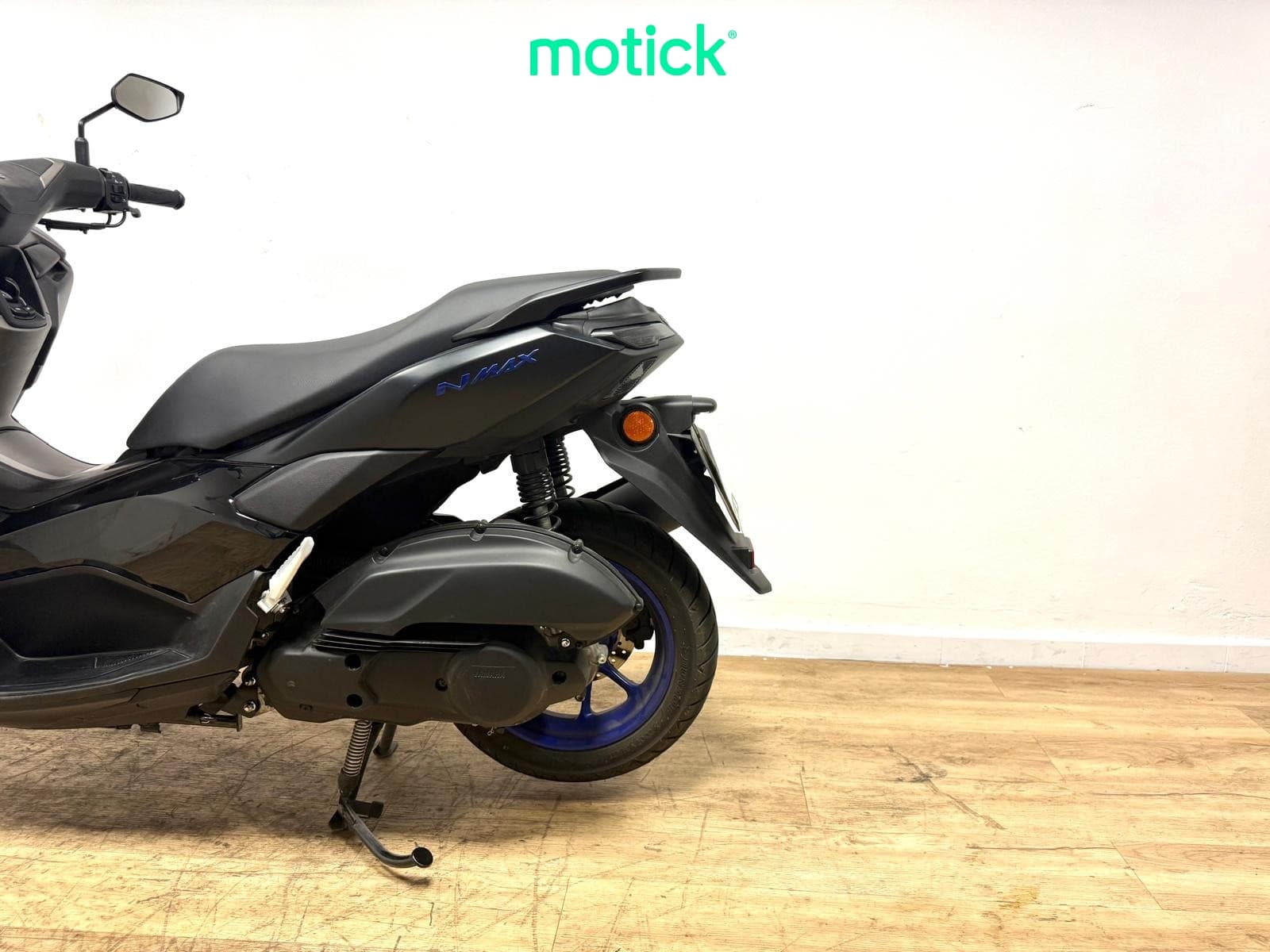 YAMAHA NMAX 125