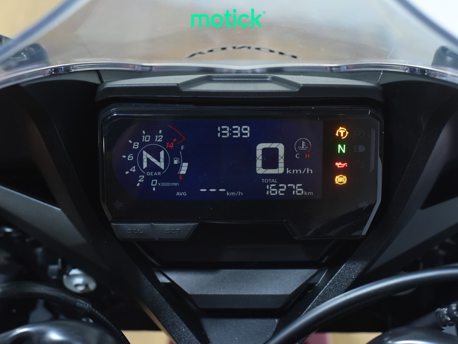 HONDA CBR 650 R