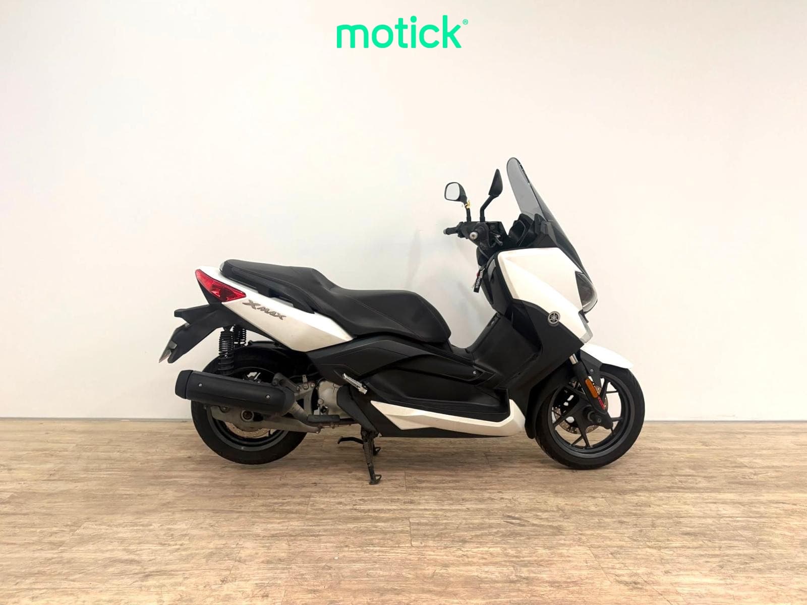 YAMAHA XMAX 125